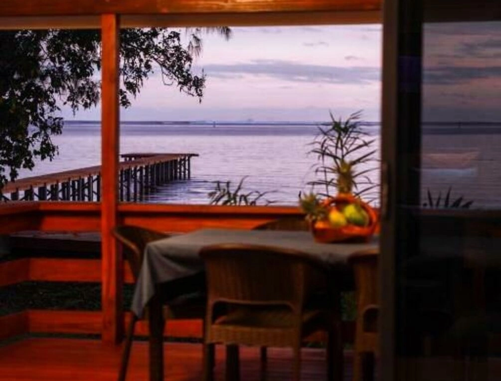 Afbeelding gerelateerd aan Teahupo'o Wave Lodge