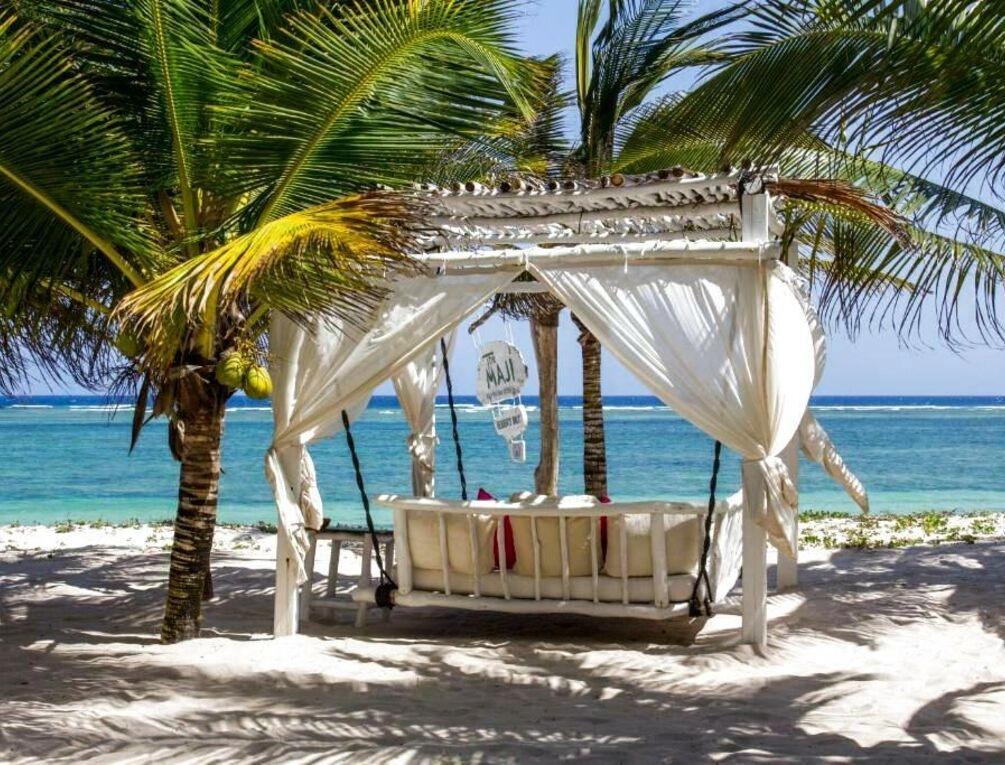 Afbeelding gerelateerd aan The Maji Beach Boutique Hotel