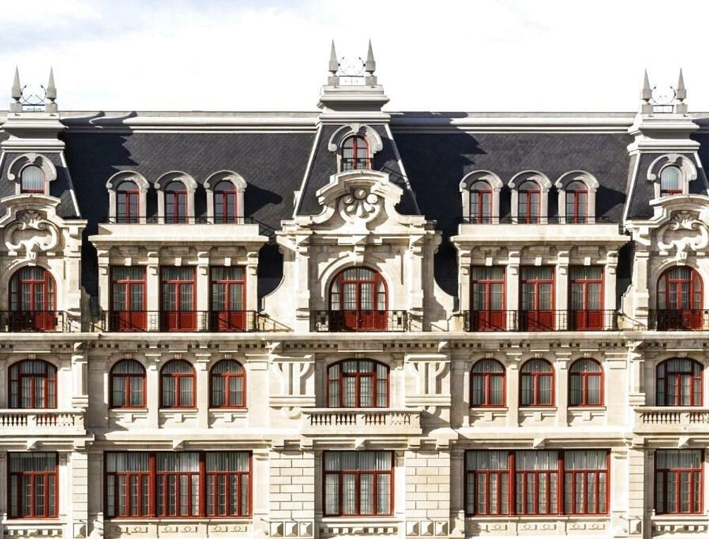Afbeelding gerelateerd aan The One Monumental Palace