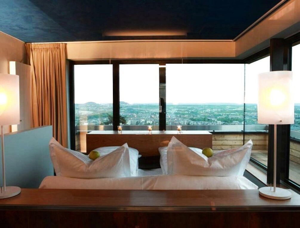 Afbeelding gerelateerd aan The Seven Hotel