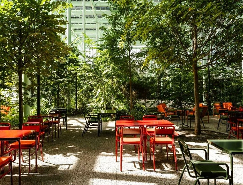Afbeelding gerelateerd aan The Standard, Brussels