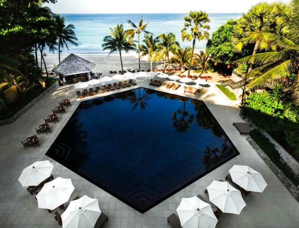Afbeelding gerelateerd aan The Surin Phuket