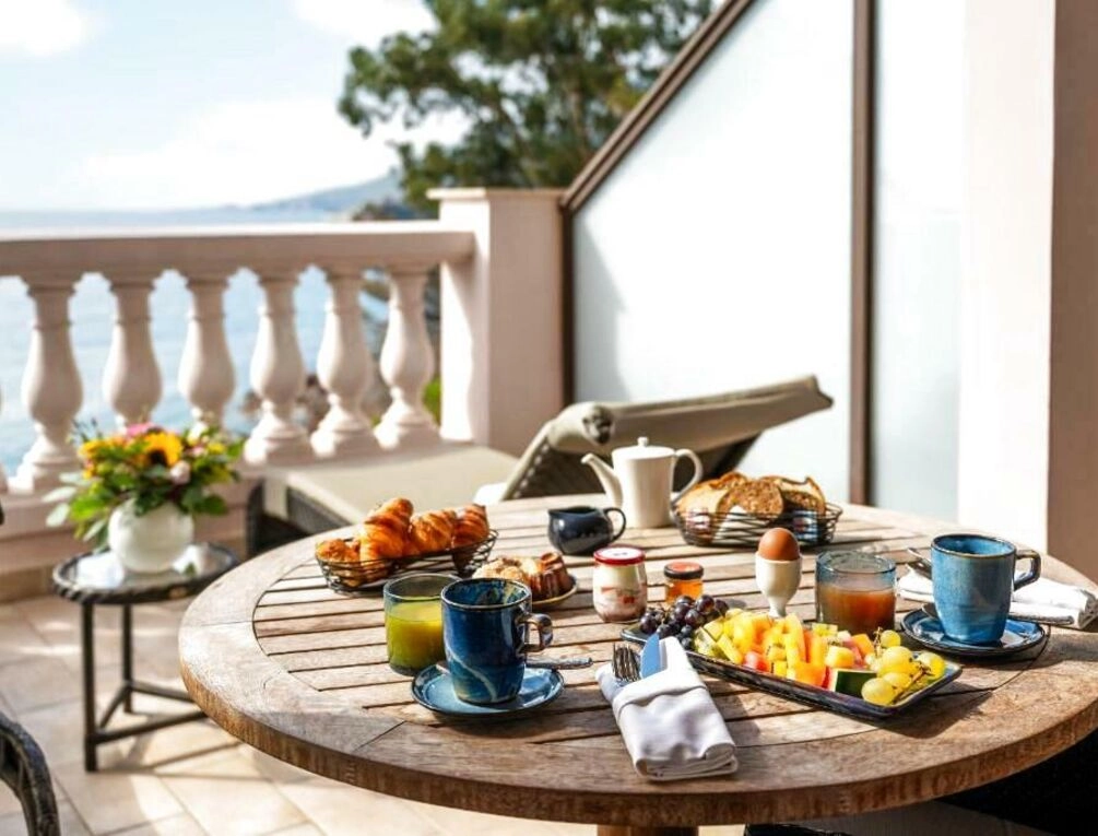 Afbeelding gerelateerd aan Tiara Miramar Beach Hotel & Spa