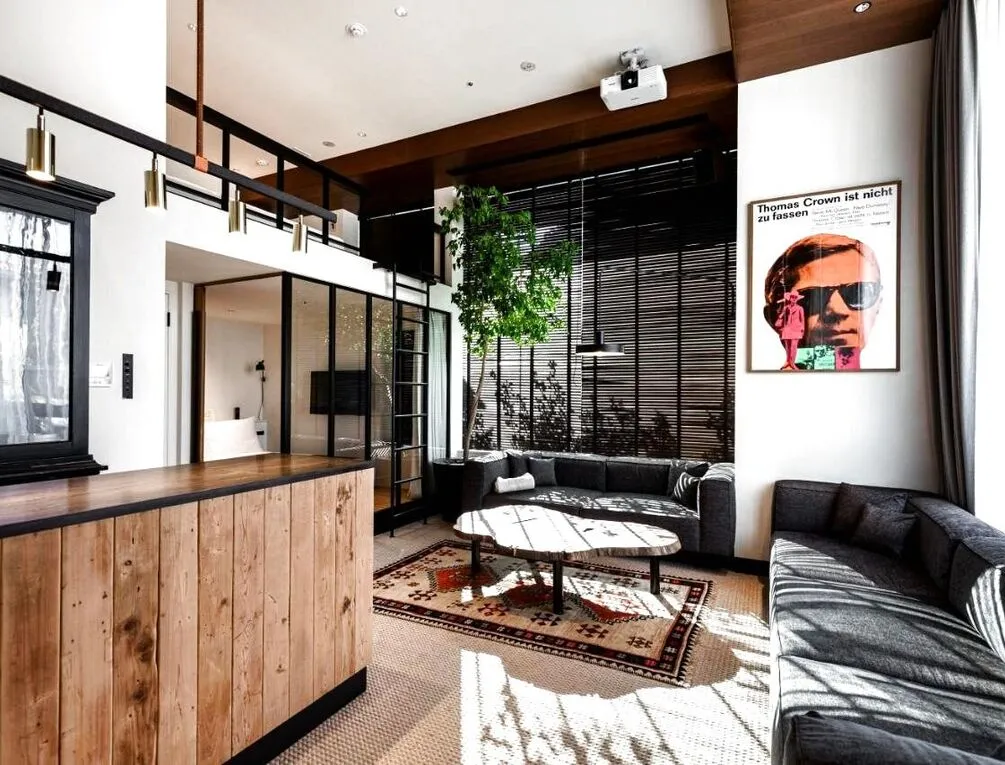 Afbeelding gerelateerd aan Trunk Hotel