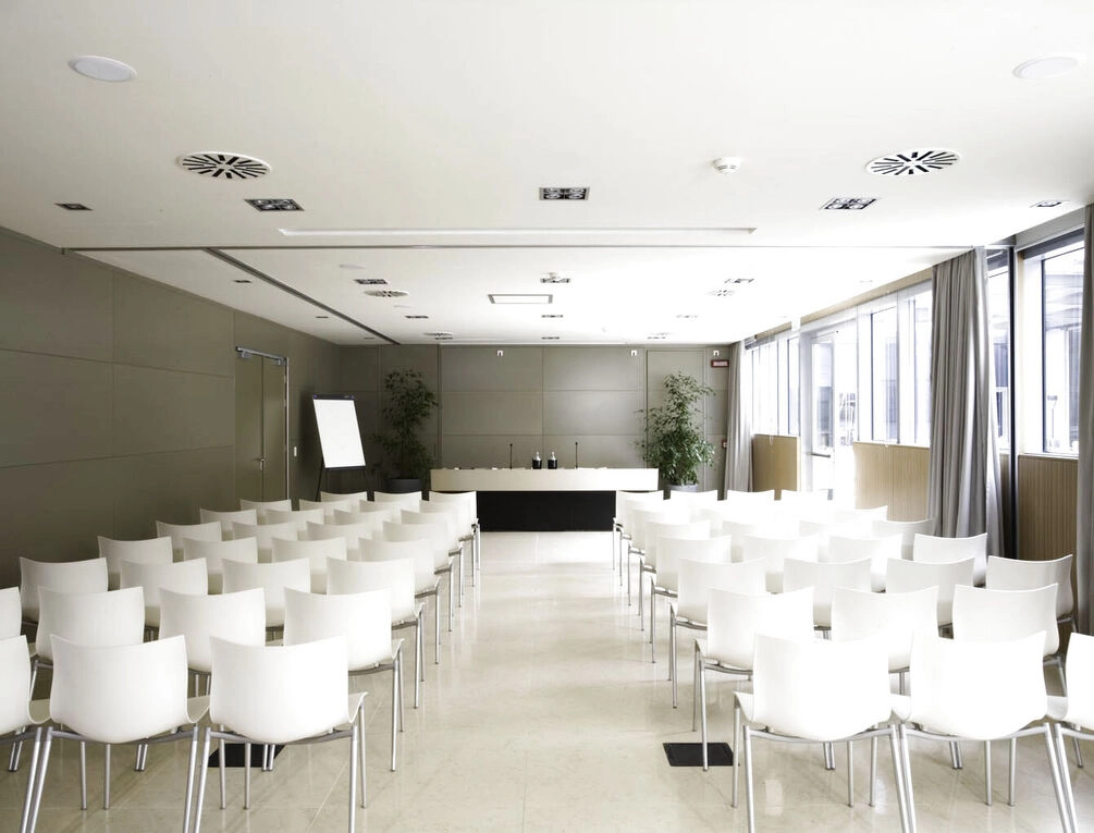 Afbeelding gerelateerd aan UNAHOTELS T Hotel Cagliari