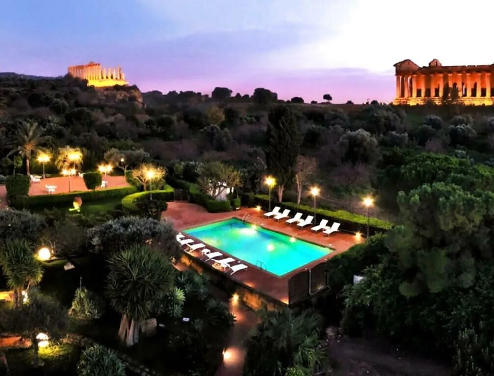Afbeelding gerelateerd aan Villa Athena Resort
