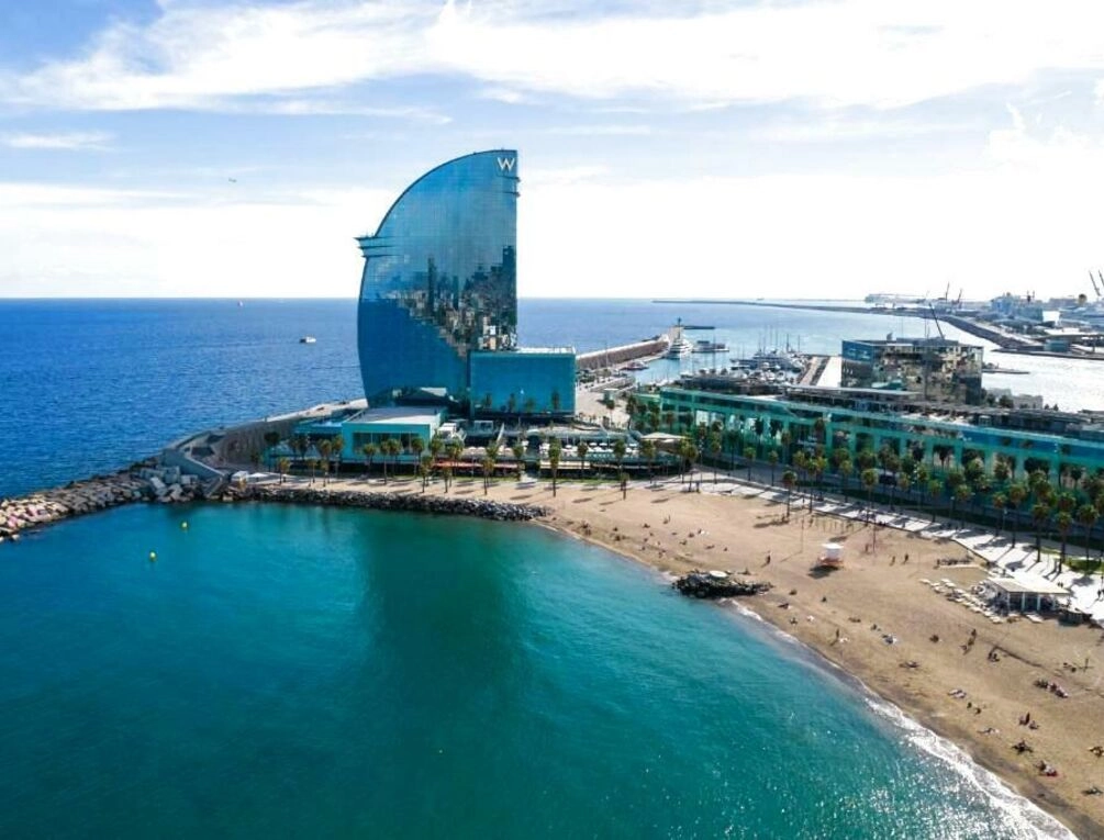 Afbeelding gerelateerd aan W Barcelona