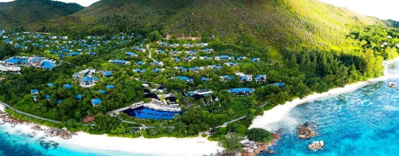 Anse Volbert Village