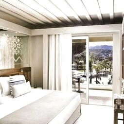 Hotel 7Pines Resort Sardinia - A Destination By Hyatt in Baja Sardinia