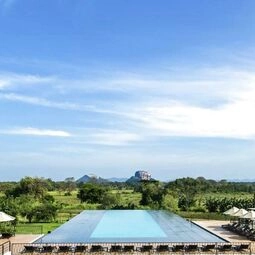 Hotel Aliya Resort and Spa - Thema Collection in Avudangawa