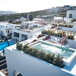 Alleys All-Suite Hotel & Spa in Pyrgos Kallistis