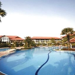 Hotel Angkor Palace Resort & Spa in Siem Reap