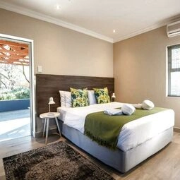 Hotel Arebbusch Travel Lodge in Windhoek
