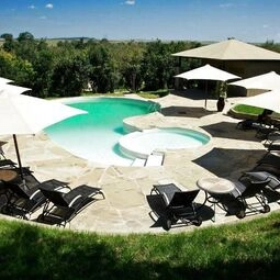 Hotel Ashnil Mara Camp in Narok