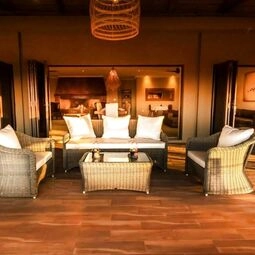 Hotel Bagatelle Kalahari Boutique Farmhouse Lodge