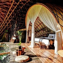 Hotel Bambu Indah in Sayan