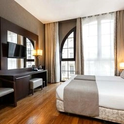 Barcelona Hotel Colonial