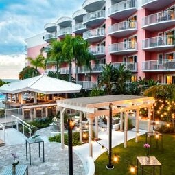 Hotel Beach House Suites by the Don CeSar in Saint Pete Beach