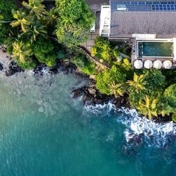 Hotel Beacon By The Bay Villas and Suites by the Clarks in Dondra