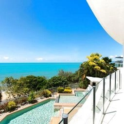 Hotel Bellevue At Trinity Beach