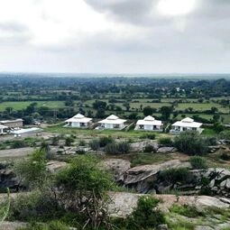 Hotel Brij Pola, Jawai - Luxury Jungle Camp with Private Pools in Kothar