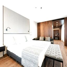 Hotel Catalonia Barcelona Plaza