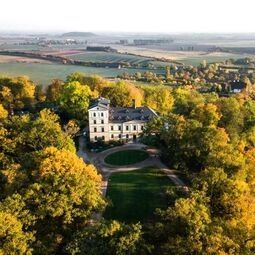 Hotel Chateau Mcely
