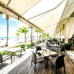 Hotel Courtyard by Marriott Isla Verde Beach Resort in Carolina