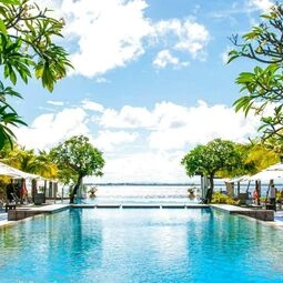 Hotel Crimson Resort and Spa - Mactan Island, Cebu