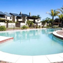 Hotel Devonvale Golf & Wine Estate in Stellenbosch Local Municipality