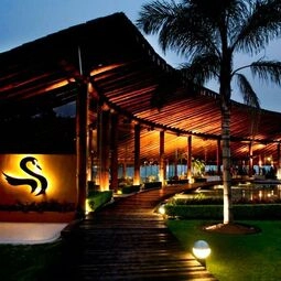 Hotel El Santuario Resort & Spa in Valle de Bravo