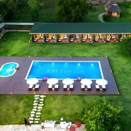 Hotel Entikko Safari Lodge