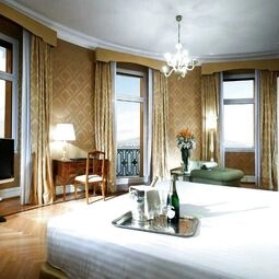 Eurostars Hotel Excelsior in Naples