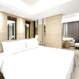 Evergreen Palace Hotel Chiayi in Taibao City
