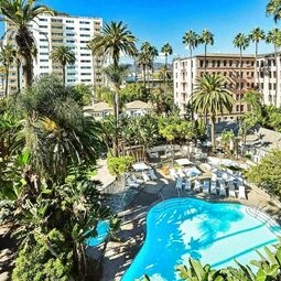 Fairmont Miramar Hotel & Bungalows in Los Angeles