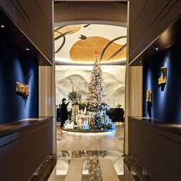 Four Seasons Hotel Tokyo at Otemachi in Chiyoda City