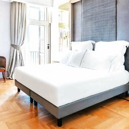 Grand Hotel Parker's in Naples