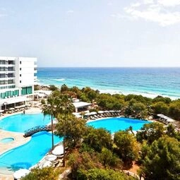 Hotel Grecian Bay in Ayia Napa