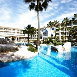 Hotel Grupotel Parc Natural & Spa in Muro