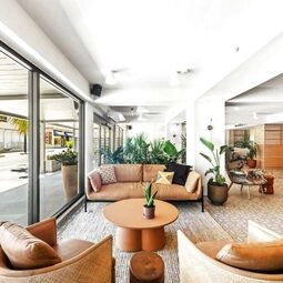 HiBird- Apartment and Suites Hotel in San Juan