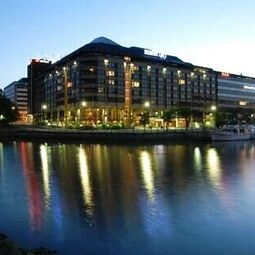Hotel Hilton Helsinki Strand