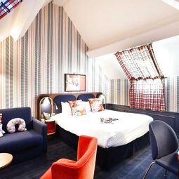 Hotel Hob Le Cheval Blanc - Marne la Vallée in Jossigny