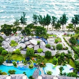 Hotel Holiday Ao Nang Beach Resort, Krabi in Ban Ao Nang