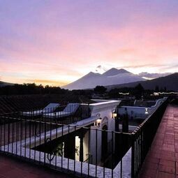 Hotel Boutique Los Pasos & Spa in Antigua Guatemala