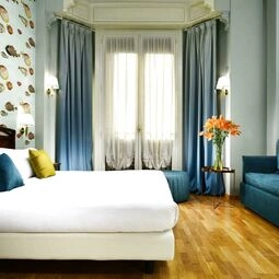 Hotel Continental Genova in Genoa