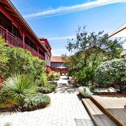 Hotel de La Plage in Saint-Julien-en-Born