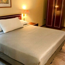 Hotel Diego de Almagro Los Angeles in Los Ángeles