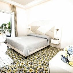Hotel le Rocce - Agerola, Amalfi Coast in Bomerano