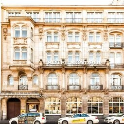 Hotel Monopol - Central Station in Frankfurt