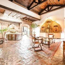 Hotel Museo Spa Casa Santo Domingo in Antigua Guatemala